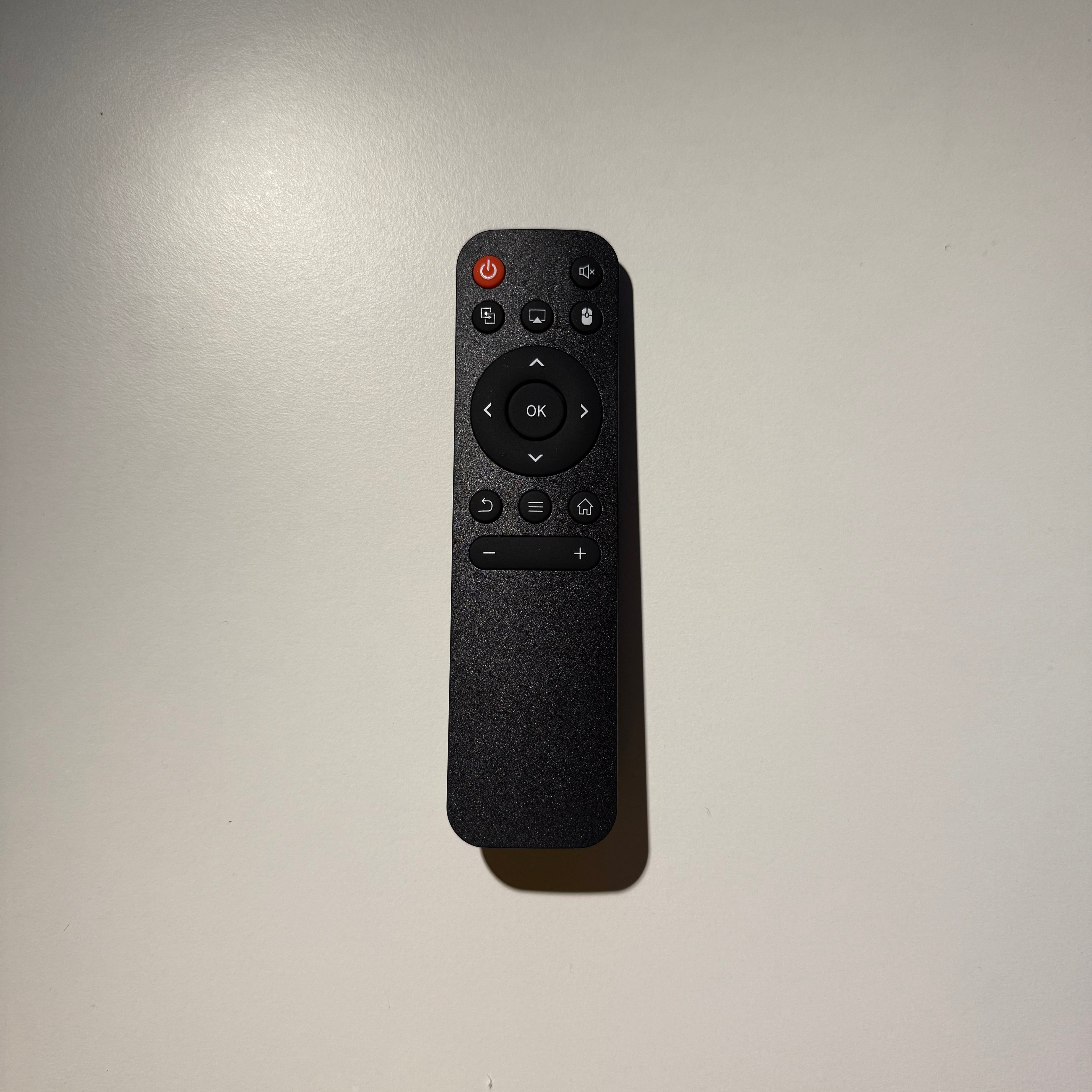 Projektor kinowy - przenośne kino domowe